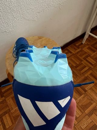 Botas de fútbol azules