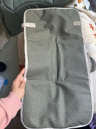 Cambiador portátil bebe impermeable walking mum