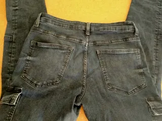 Pantalón cargo azul talla 40