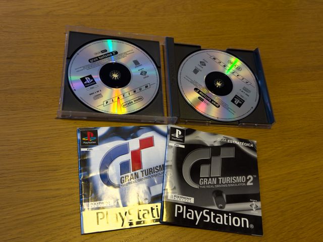 Gran Turismo 2 - PlayStation Platinum