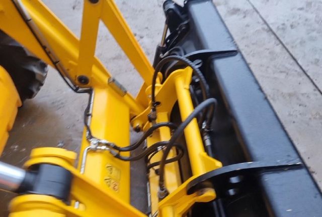 Retroexcavadora JCB 3CX Compact 4WS