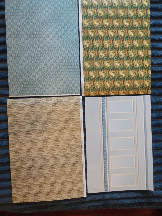 Papel fotocopiado para casa de bonecas