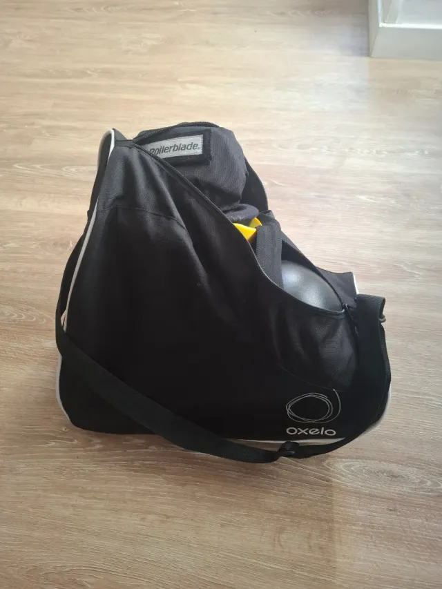 Patines en línea+protecciones+funda