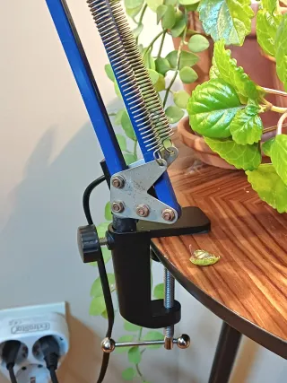 Lámpara flexo retro años 80