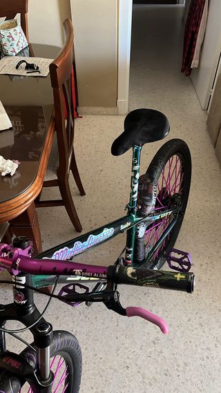 Bicicleta Mongoose Stunt Dirt Jump