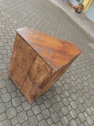 Angoliera credenza antica restaurata