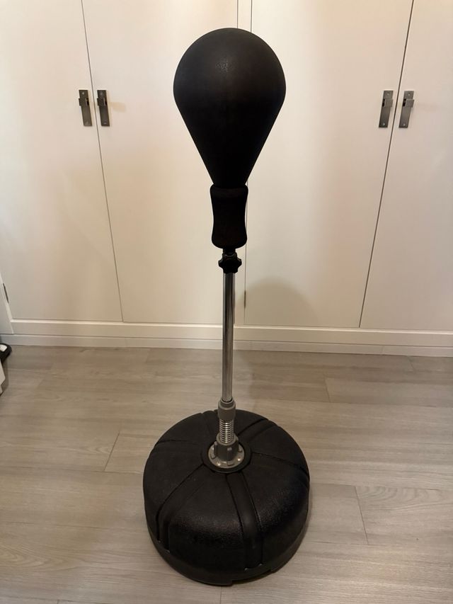 Punching Ball Outshock hasta 1.55m