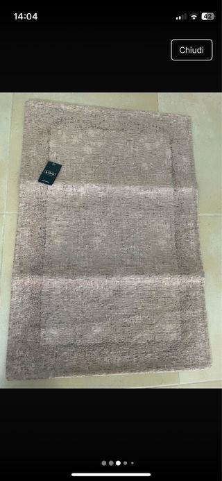 Tappeti bagno o letto grigio e rosa