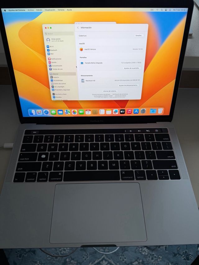 MacBook Pro 13 2019 i7 512GB Touch Bar