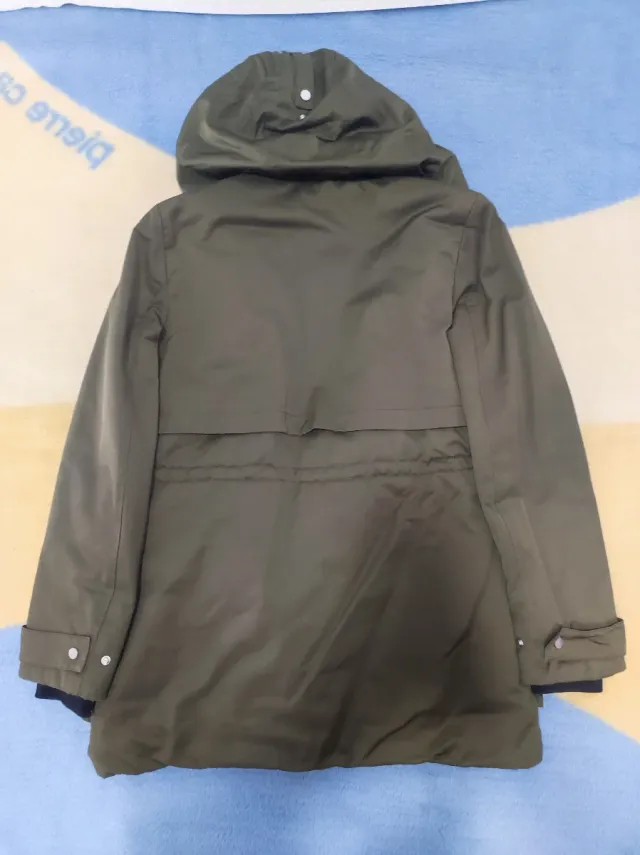 Chaquetón Zara Verde Militar con Capucha