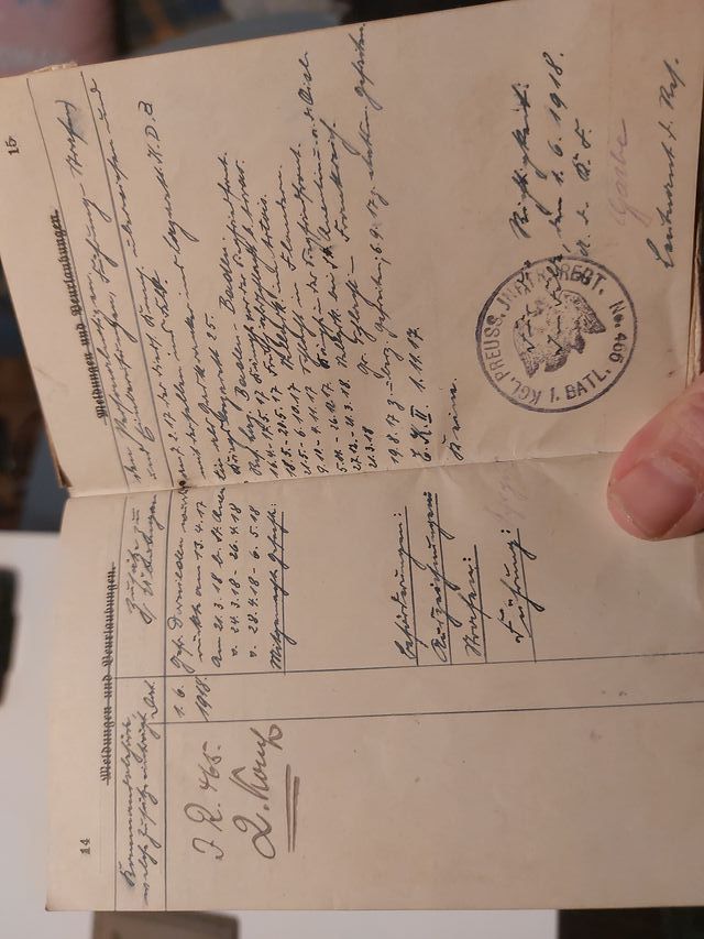 Lote Wehrpass y ek1  medallas insignia alemanas