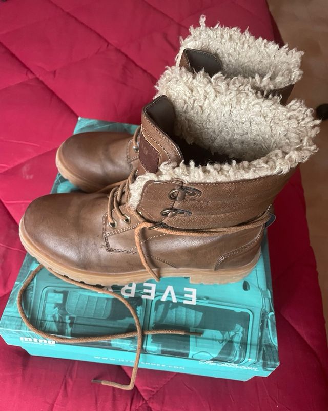 Botas invierno Mustang marrones forradas
