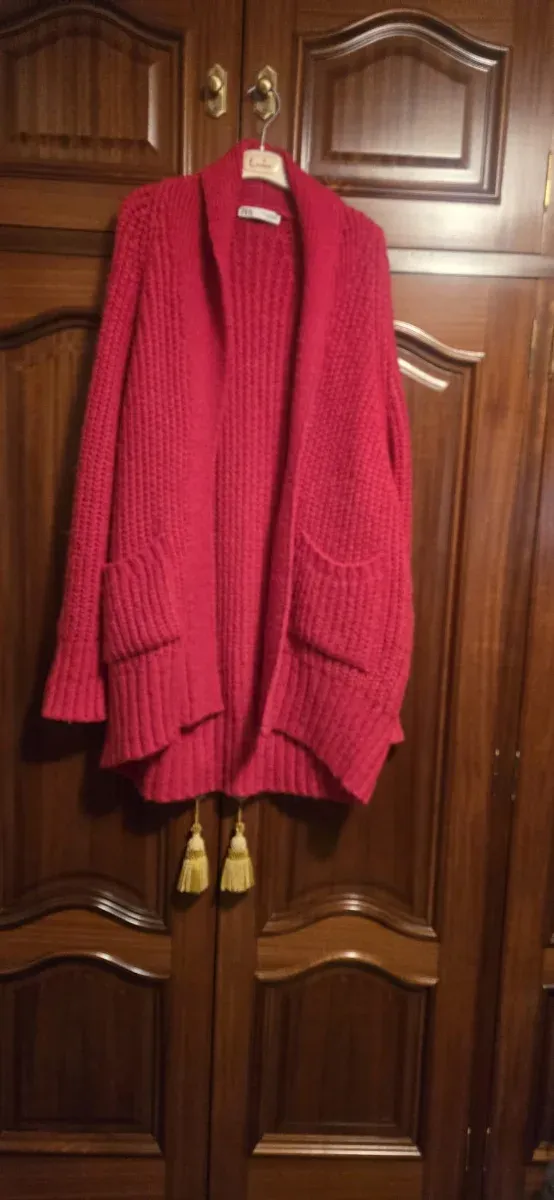 Abrigo rojo talla única