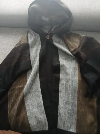 Poncho de lana alpaca a rayas nuevo