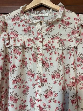 Camisa flores beige y rosa Talla S