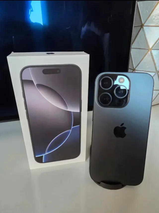 iPhone 16 Pro Max 256GB Negro