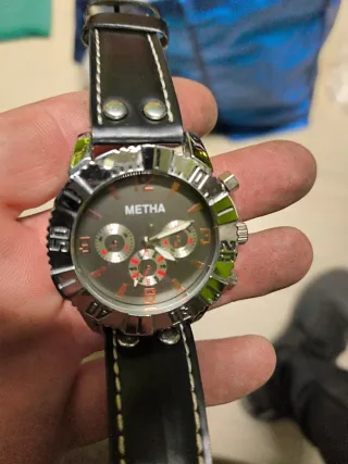 Reloj METHA Negro y Plateado