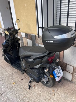 Yamaha Rayzr 125
