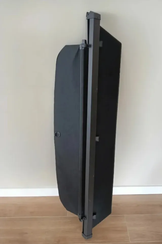 Cortina cubre maletero