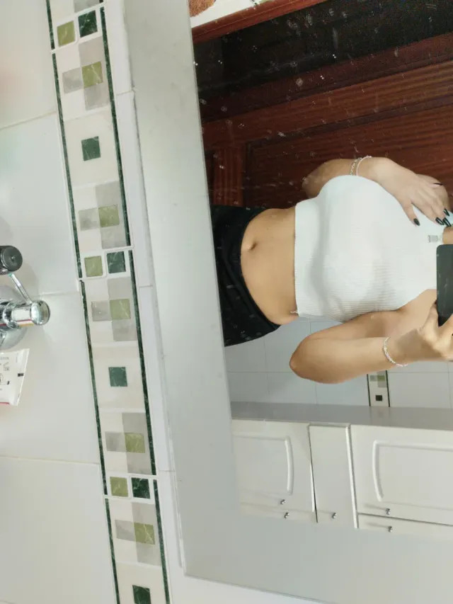 Top de lana blanco sin mangas