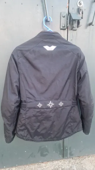 Blusão Bering Preto Senhora M