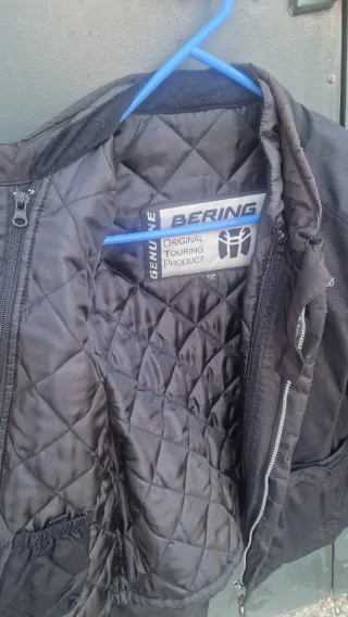 Blusão Bering Preto Senhora M