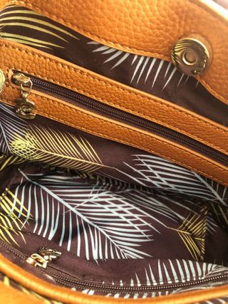 Bolso desigual (LLEVA 3 PAGA 2)