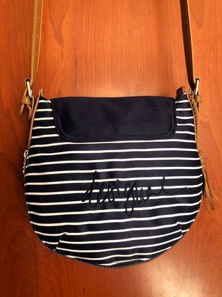 Bolso desigual (LLEVA 3 PAGA 2)