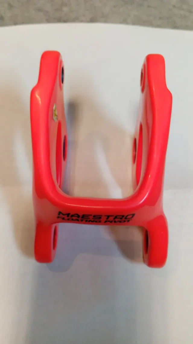 Bieleta MTB Giant Maestro Floating Pivot