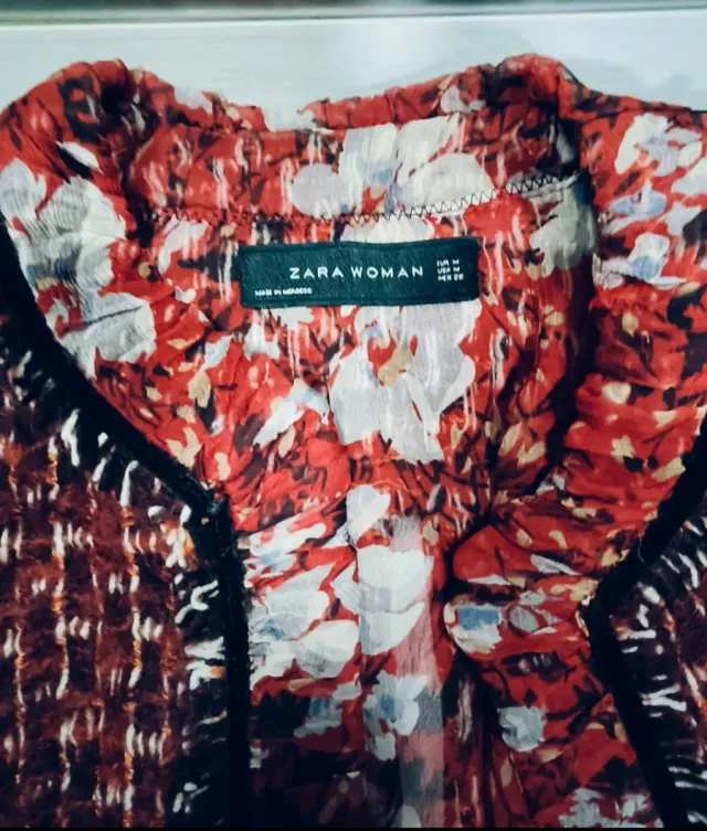 Chaqueta Zara Woman flores M