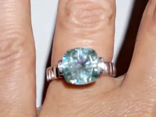 Anillo Moissanita Azul Plata