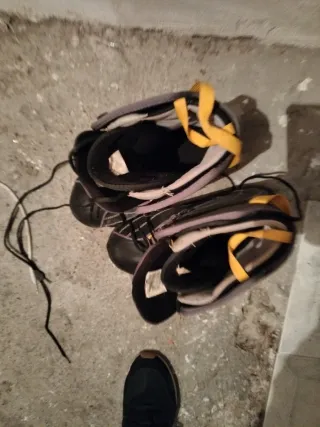 Botas de montaña Quechua Talla 45