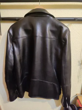 Cazadora Biker Pull&Bear Negra