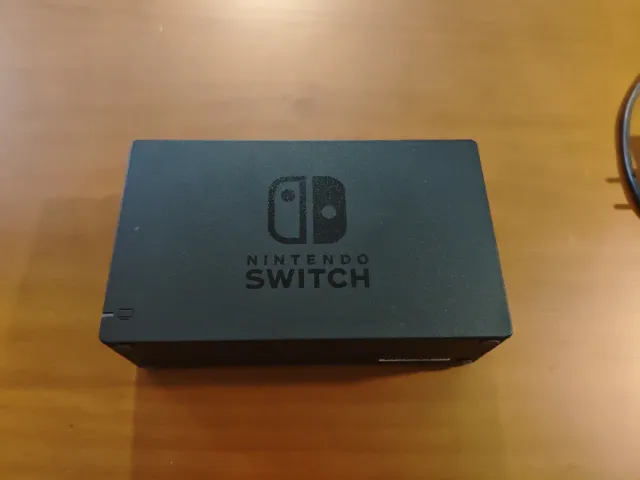 Nintendo Switch Azul y Rojo + Funda + 2 MicroSd