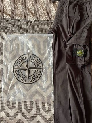 Pantalones Cargo Stone Island Gris