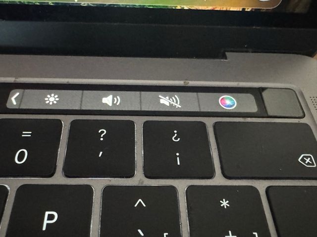 MacBook Pro 13 2019