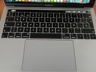 MacBook Pro 13 2019