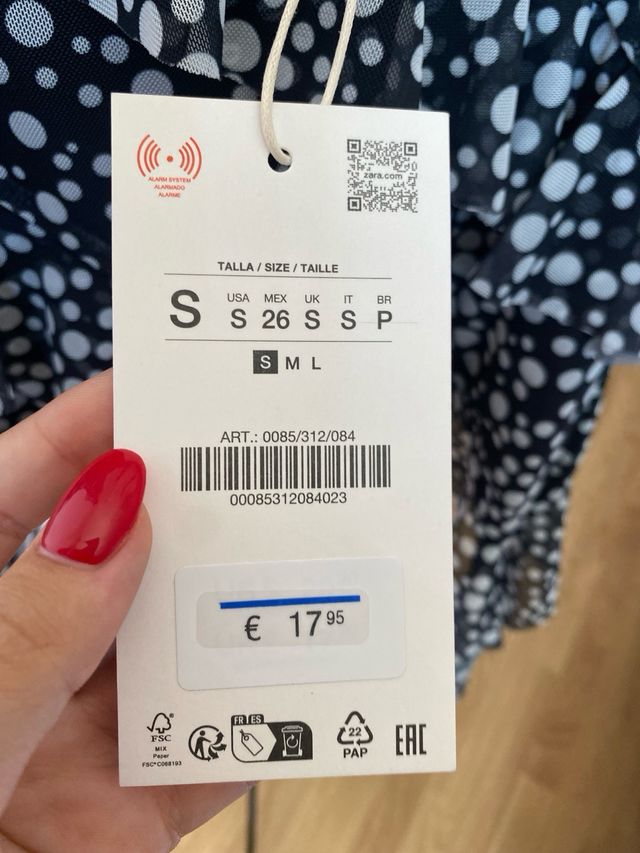 Top Zara lunares volantes S