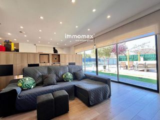 Chalet en venta en Santa Maria-Eixample-Sud Sumella en Cubelles