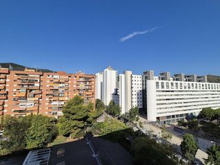 Piso en venta en La Vall d'Hebron en Barcelona
