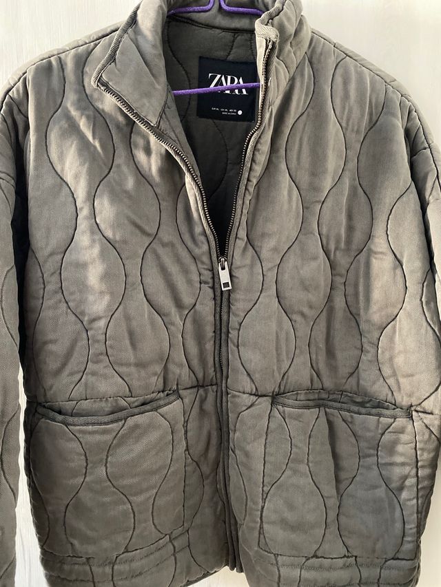 Chaqueta acolchada Zara gris