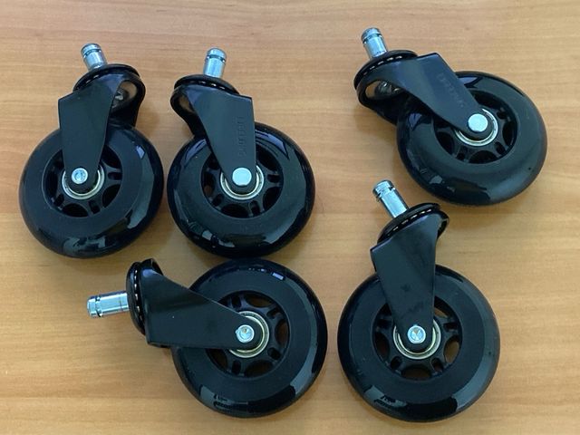 Cinco ruedas para sillas de oficina (11x22mm)