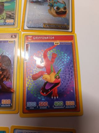 InviZimals sobres de cromos nuevos