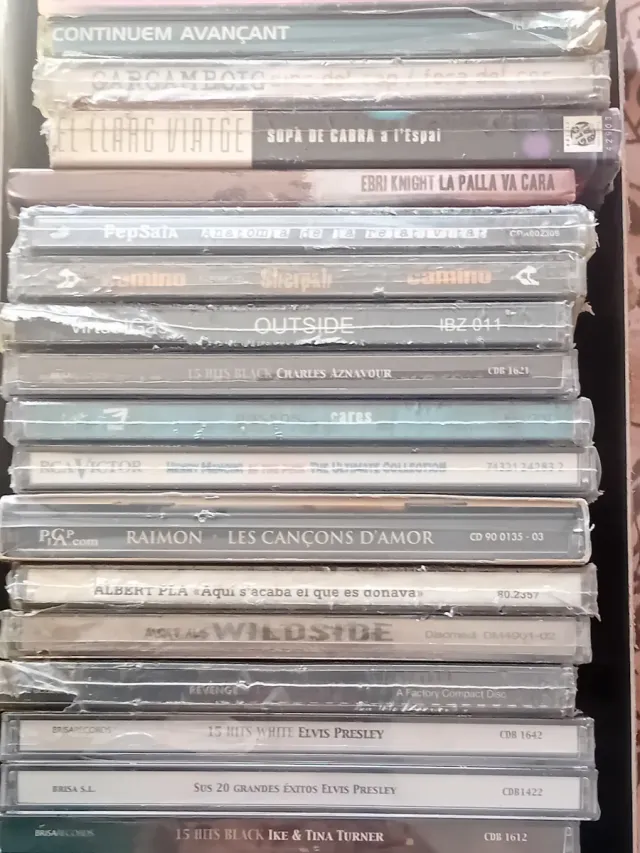 Lote 3 di 100 CD Musica Varia