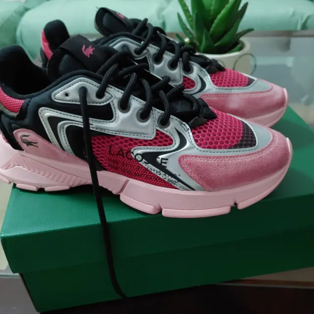 Zapatillas Lacoste Hombre Negras y Fucsia