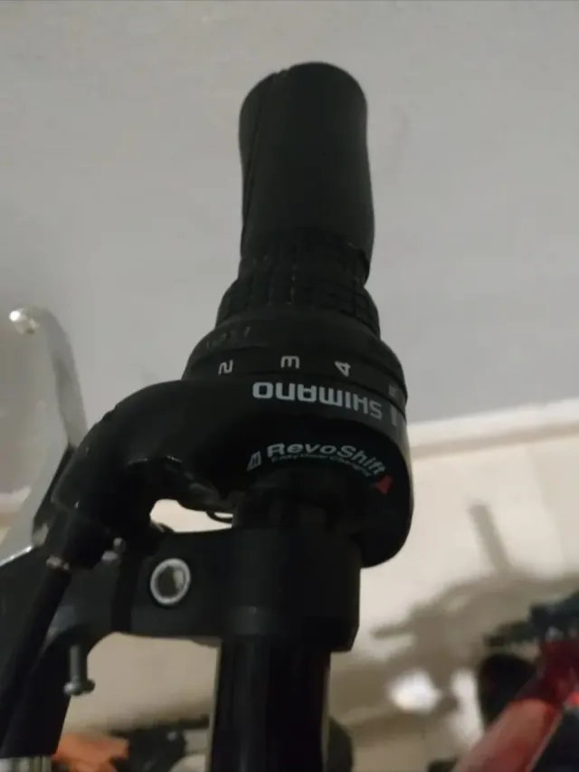 Bicicleta 24 pulgadas roja