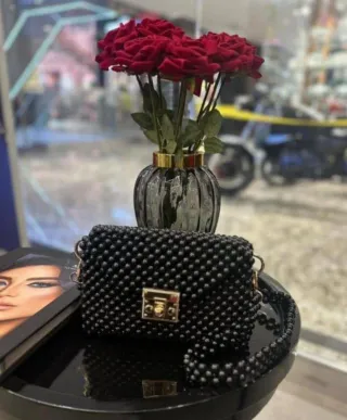 Bolso de fiesta y boda negro