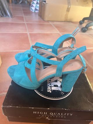 Tacones ante azul Talla 38