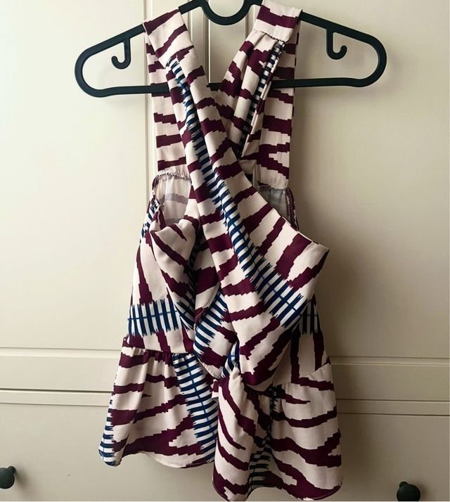 Conjunto dos piezas invitada estampado