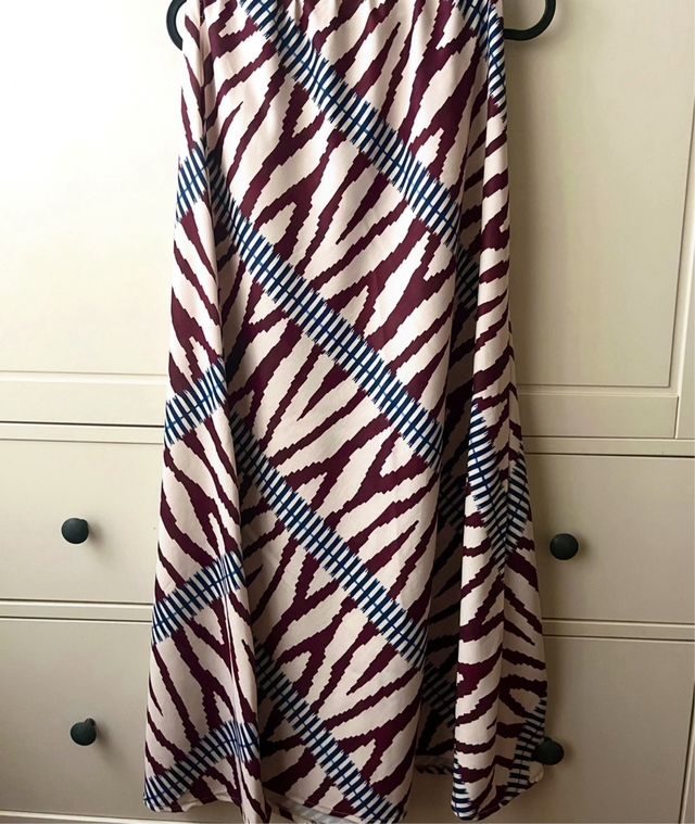 Conjunto dos piezas invitada estampado